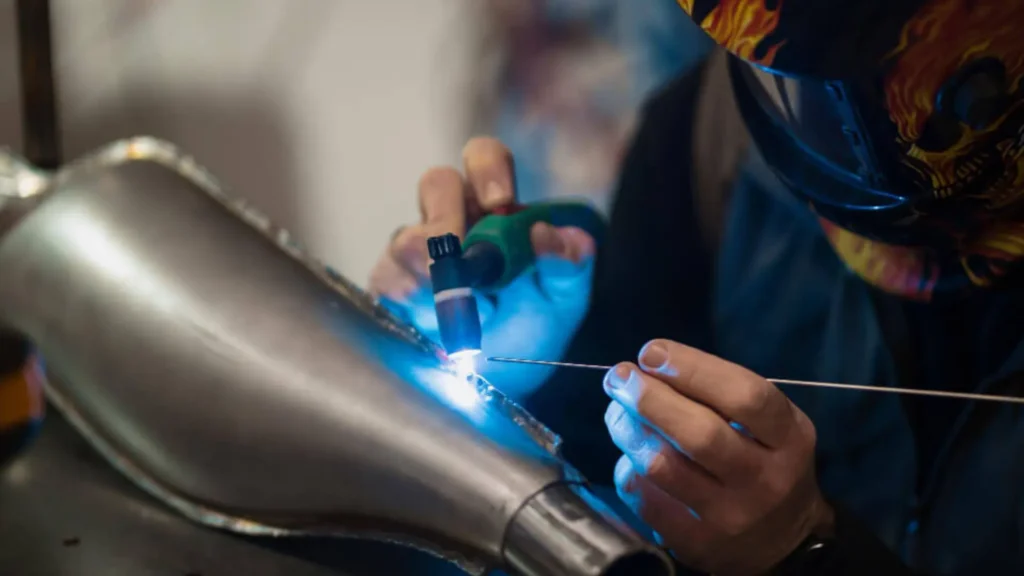 Laser welding of delicate automotive components with high precision.