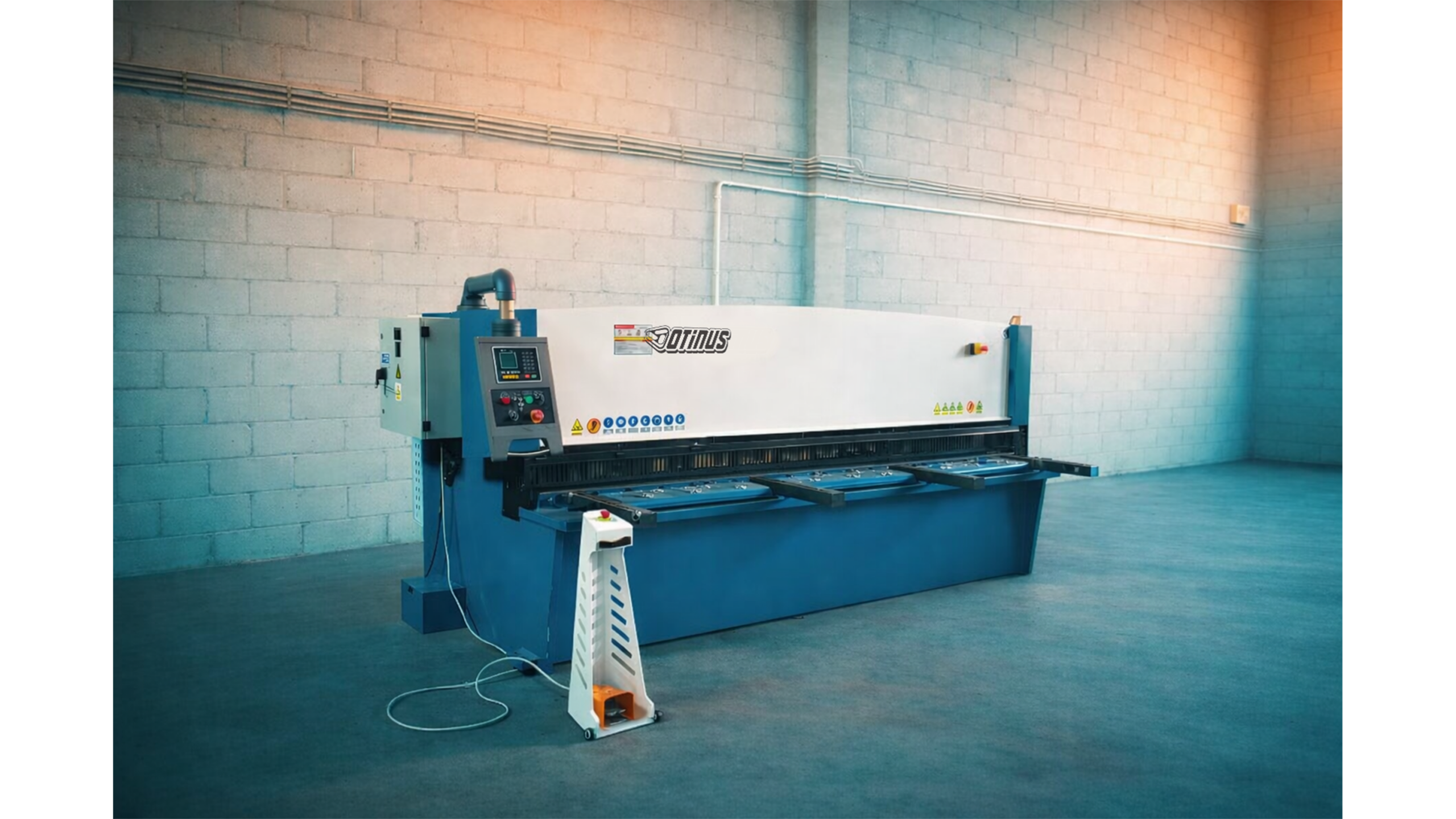 Hydraulic Guillotine Shear SMO-3206-N